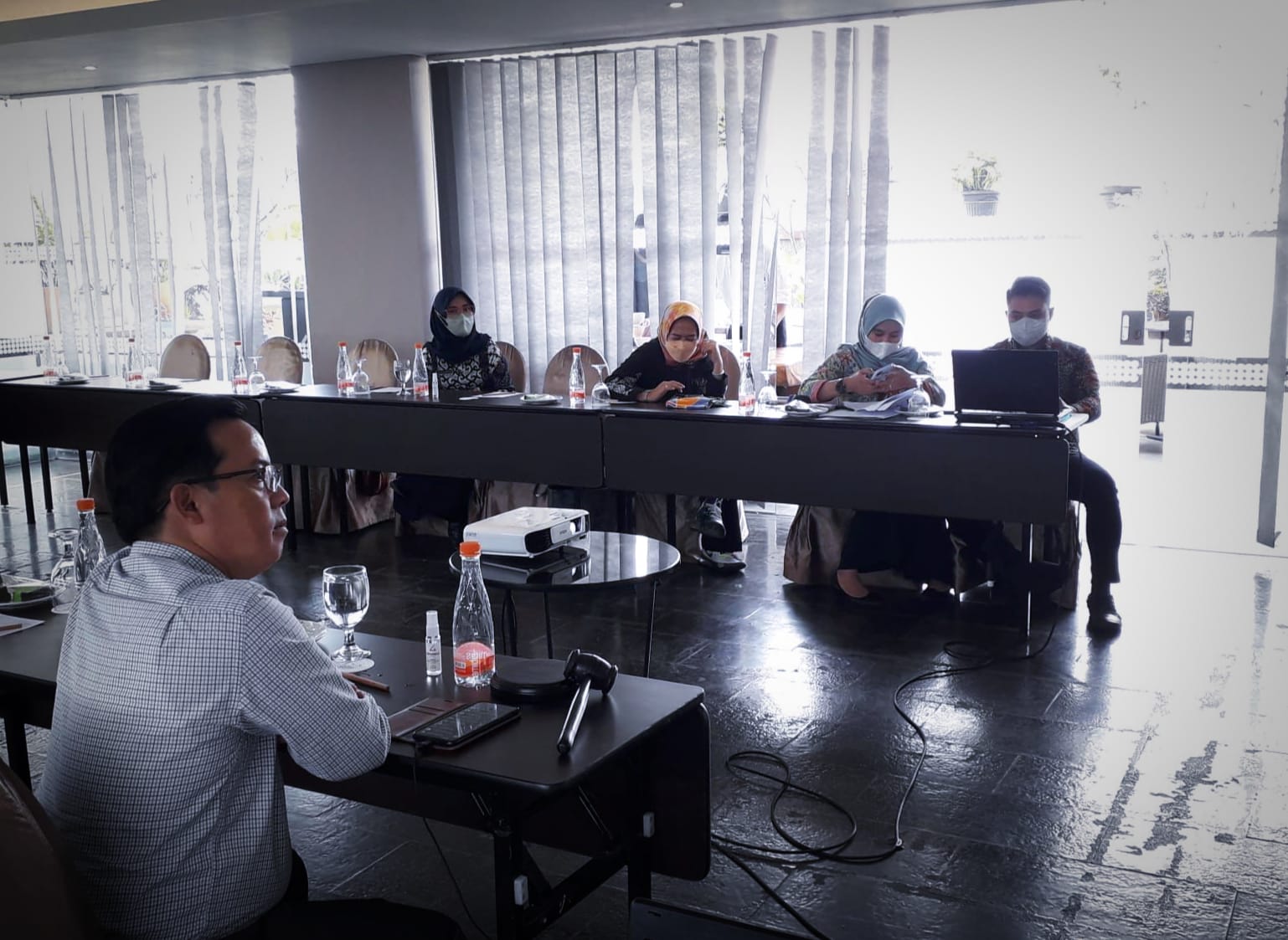 Rapat kerja pansus VIII DPRD KBB dengan BKAD dan Bagian hukum dengan agenda Pembahasan hasil fasilitasi provinsi terhadap Raperda tentang Pengelolaan Keuangan Daerah