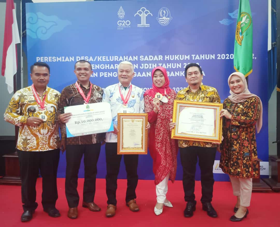 Desa Cilame dan 5 Desa di Kabupaten Bandung Barat Peroleh Penghargaan Desa Sadar Hukum Tahun 2022